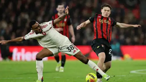 مباراة بورنموث ضد ليفربول في الدوري الإنجليزي