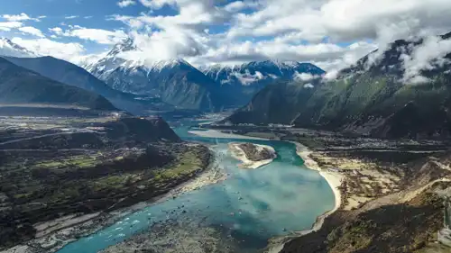 نهر يارلونغ تسانغبو