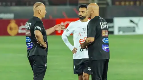 محمد صلاح مع حسام حسن