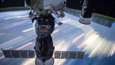 مركبتان فضائيتان روسيتان