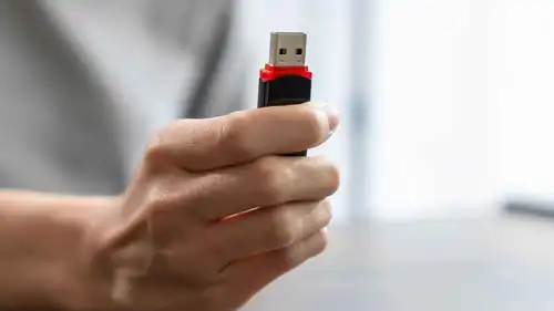 مخرج usb