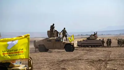 أرتال عسكرية تتبع قوات سوريا الديموقراطية