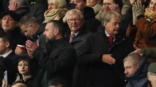 السير أليكس فيرغسون مدرب مانشستر يونايتد الأسبق