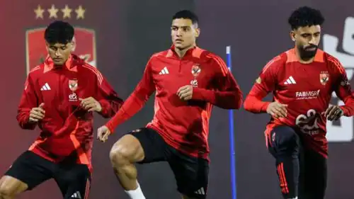 مصطفى العش في تدريب الأهلي