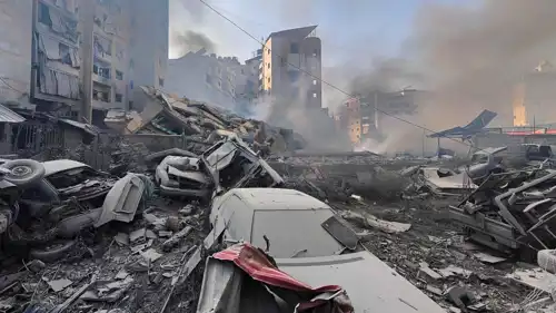 آثار غارات إسرائيلية على الضاحية الجنوبية لبيروت