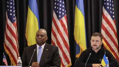 أوستن وزيلينسكي