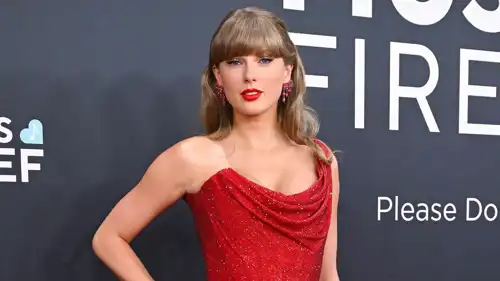 تايلور سويفت