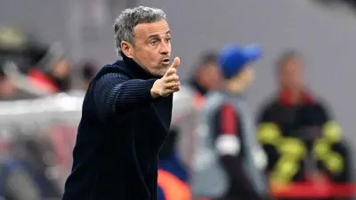 إنريكي في مباراة سان جيرمان وبايرن ميونخ