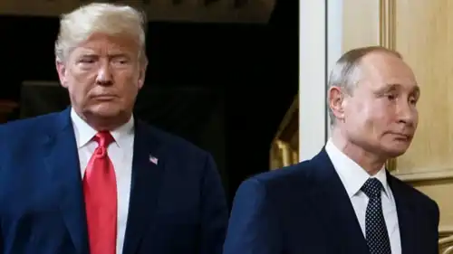 الرئيسان الروسي فلاديمير بوتين والأمريكي دونالد ترامب