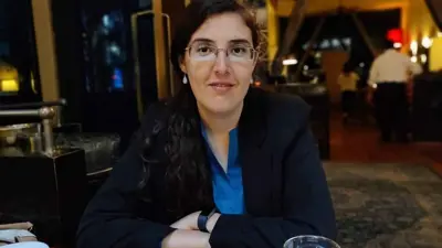 الباحثة إليزابيث تسوركوف