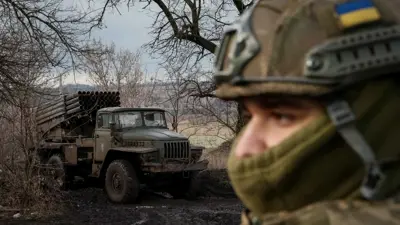 جندي أوكراني في مناطق القتال