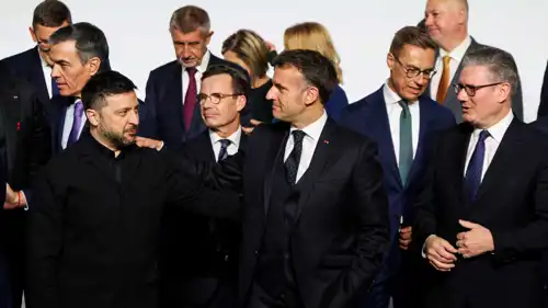 قمة "تحالف الراغبين" في باريس