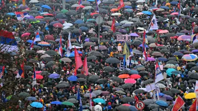 مظاهرات مناهضة للفساد في بلغراد 