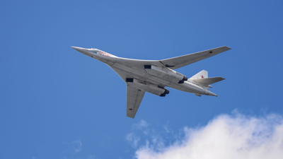 القاذفة الروسية النووية "البجعة البيضاء"