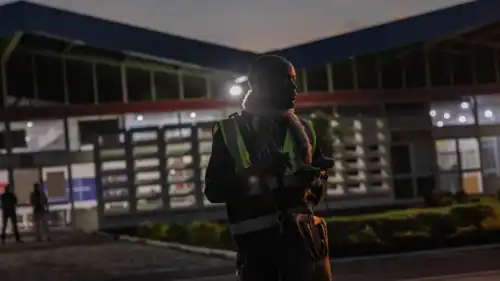 مسلح في مطار غوما في جمهورية الكونغو الديمقراطية،