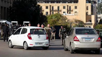 عناصر من الأمن اللبناني