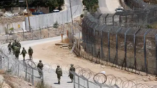جنود إسرائيليون في المنطقة الحدودية مع سوريا