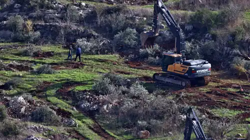 أعمال حقر لبناء مستوطنة في الضفة الغربية