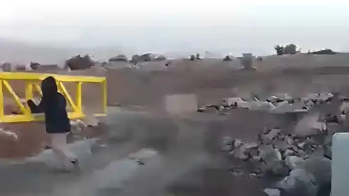 خلال اجتياز السياج الحدودي من مستوطني "رواد الباشان"