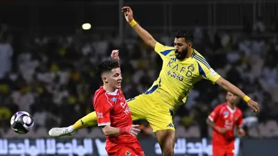 من مباراة الوحدة ضد النصر في دوري روشن