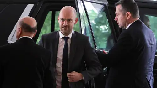 وزير الخارجية الفرنسي جان-نويل بارو