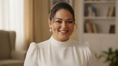 الفنانة المصرية نيفين مندور