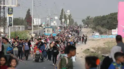 إحدى مشاهد النزوح في غزة