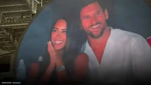 ميسي وزوجته