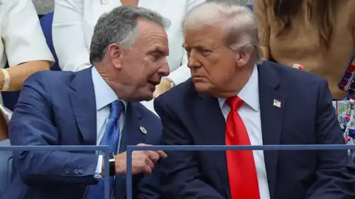  دونالد ترامب والموفد الأمريكي ستيف ويتكوف