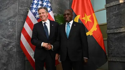 بلينكن مع نظيره الأنغولي تيتي أنطونيو