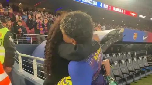 يامال ووالدته 