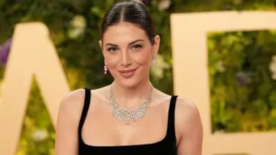 الفنانة اللبنانية رزان جمال