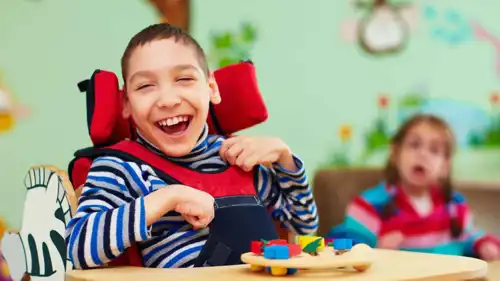 طفل مصاب بالتوحد