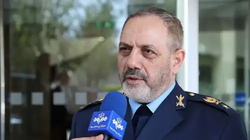 وزير الدفاع الإيراني، اللواء عزيز نصير زادة