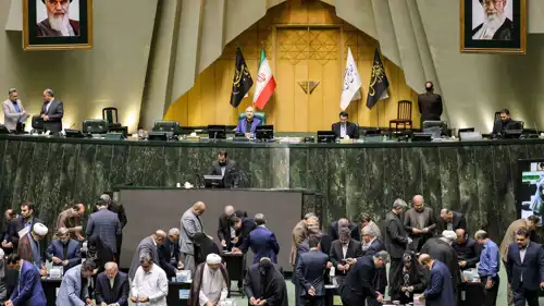 لقطة سابقة من البرلمان الإيراني