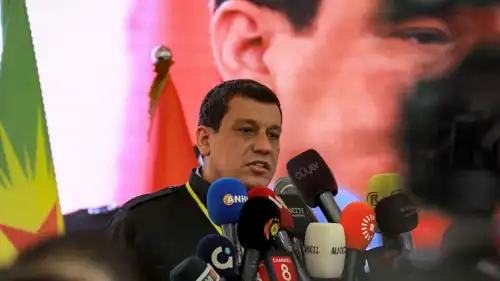 زعيم قسد مظلوم عبدي