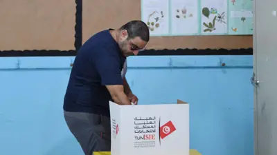 من انتخابات تونسية سابقة