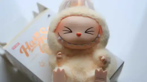 دمية لابوبو