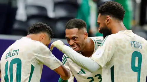 فرحة لاعبي السعودية بالفوز