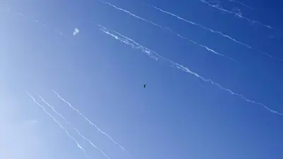 الصواريخ الإيرانية فوق إسرائيل