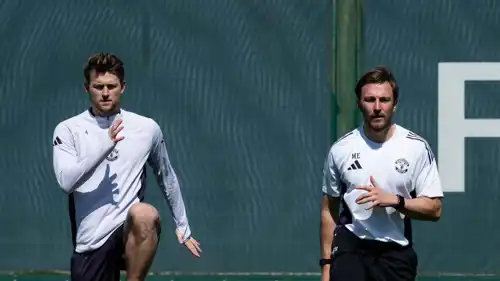 ماتيس دي ليخت نجم مانشستر يونايتد