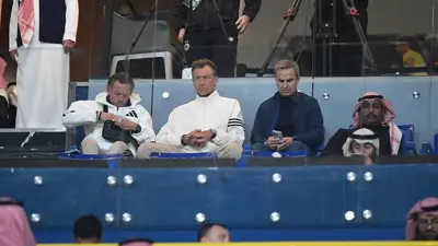 رينارد يتابع مباريات دوري روشن