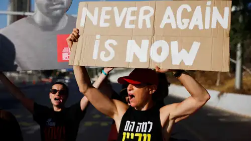 إسرائيليون يطالبون بصفقة تبادل