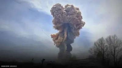 يشبه مرفأ بيروت.. انفجار مرعب يزلزل ميناء الشهيد "رجائي" جنوب إيران 