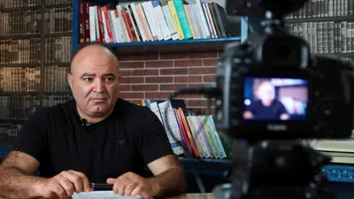 الإعلامي التونسي محمد بوغلاب