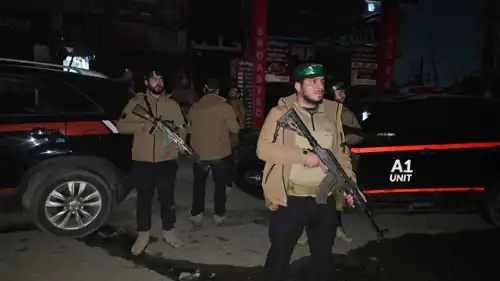 عناصر الأمن الداخلي خلال انتشارهم في حلب