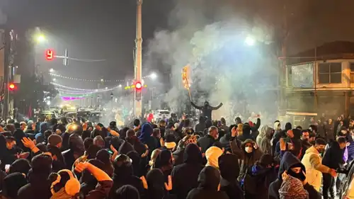 محتجون في إيران