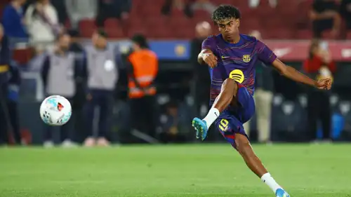 لامين يامال نجم برشلونة