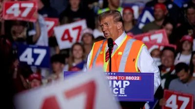 دونالد ترامب أمام مؤيديه في ويسكونسن