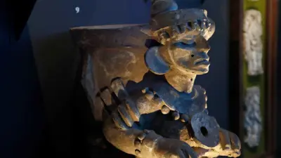 آثار مكسيكية في فرنسا